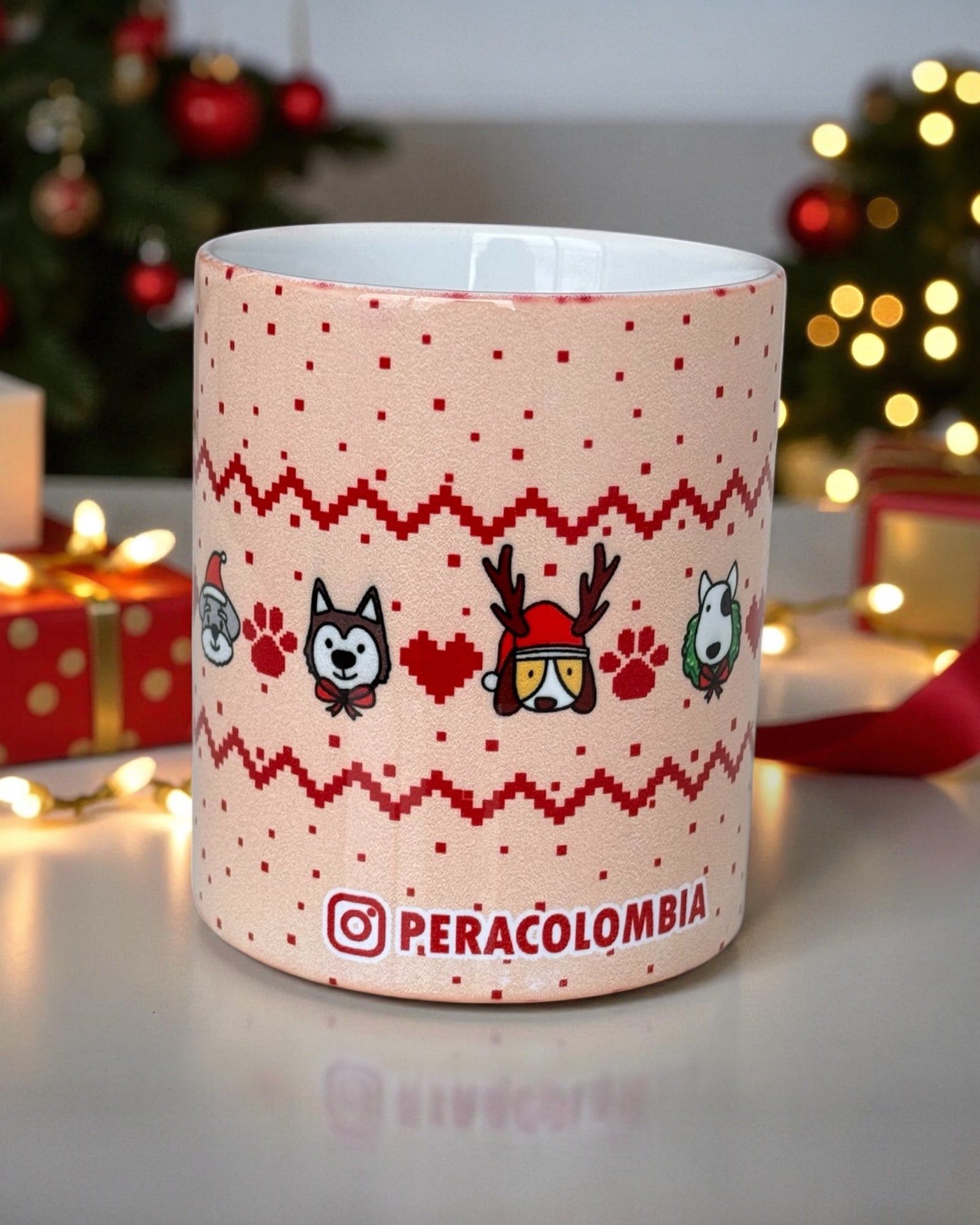 PERA MUG - Perritos Navideños