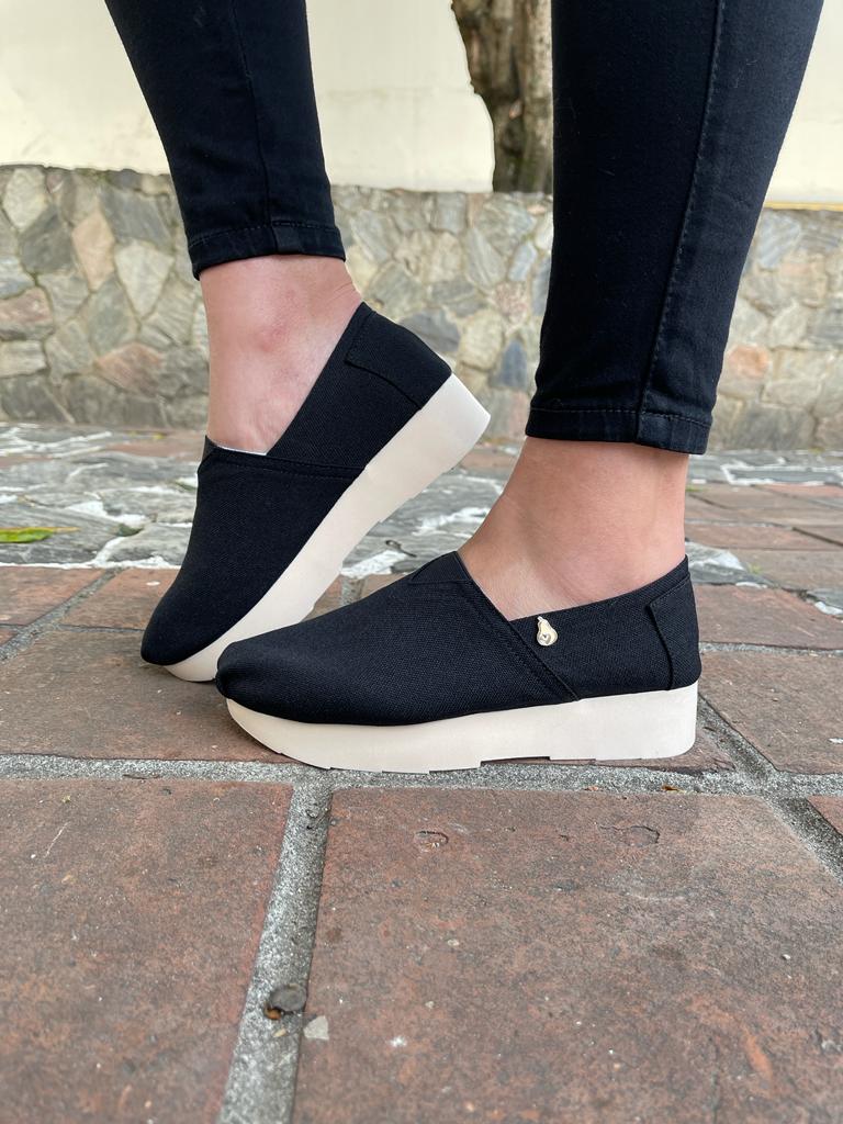 Alpargatas PERA Plataforma 47 Negro - Main Image